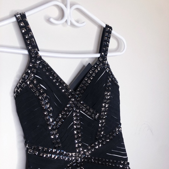 FASHIONNOVA DRESS - Picture 3 of 3